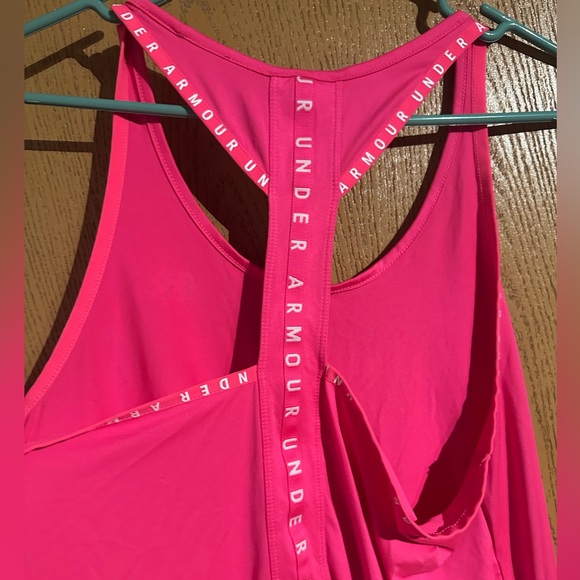 Under armour pink tank top - Picture 3 of 4